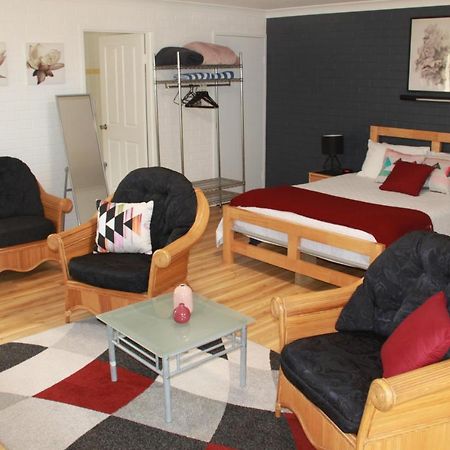 Salamander Beach Accommodation - Adults Only Salamander Bay Esterno foto